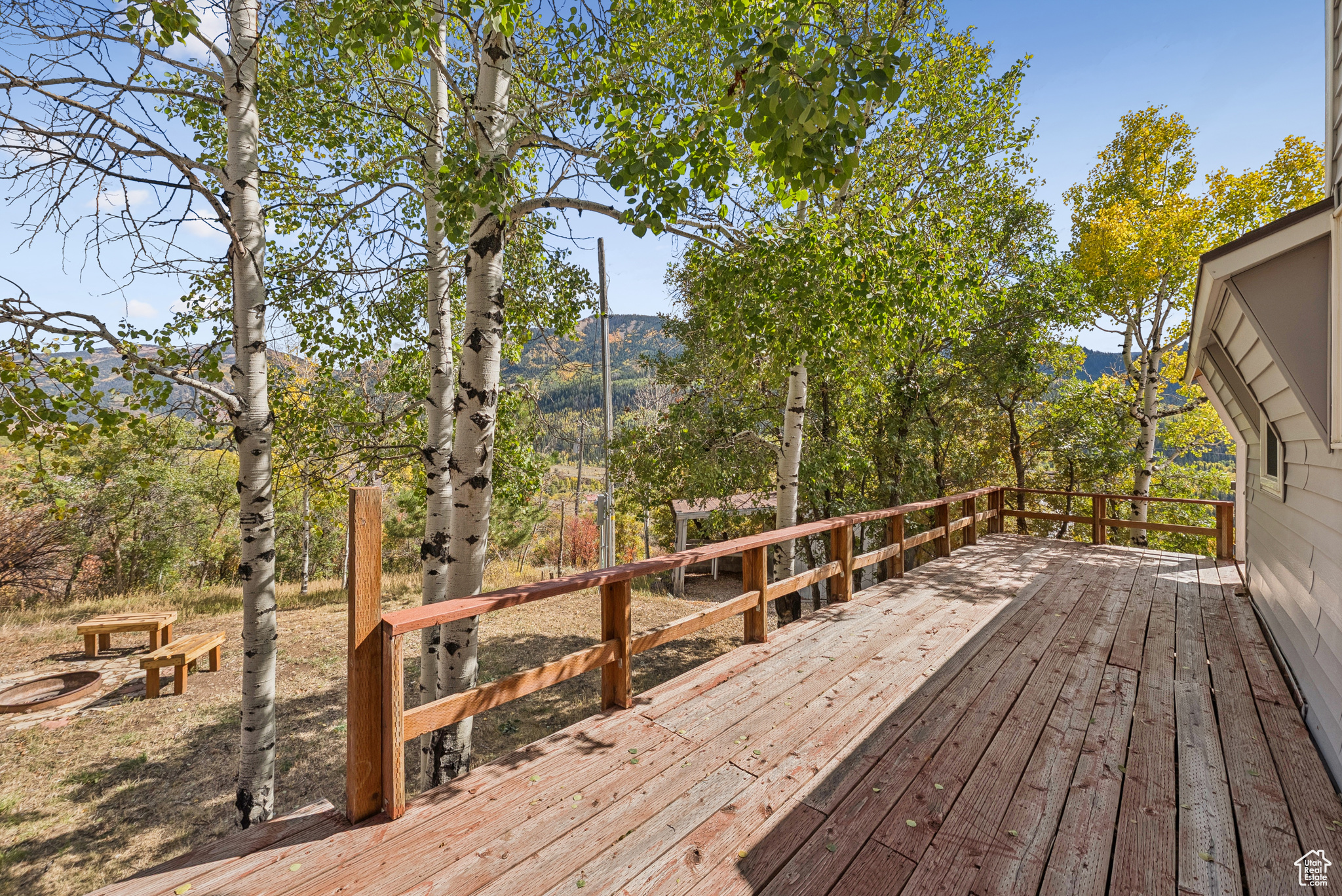 BEAVER SPRINGS RANCHEROS - Residential