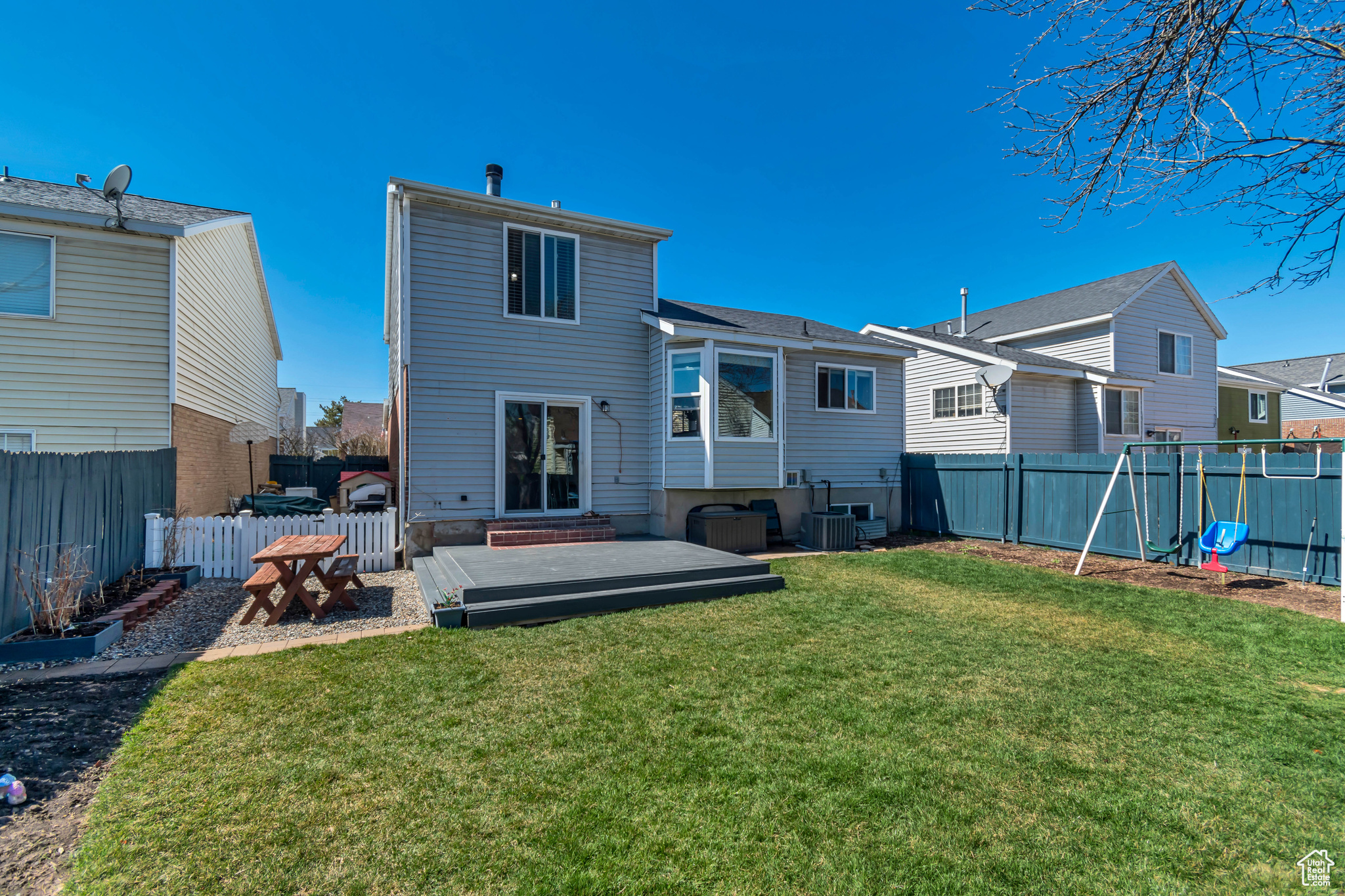 9155 S River Ridge Dr, West Jordan, Utah image 5