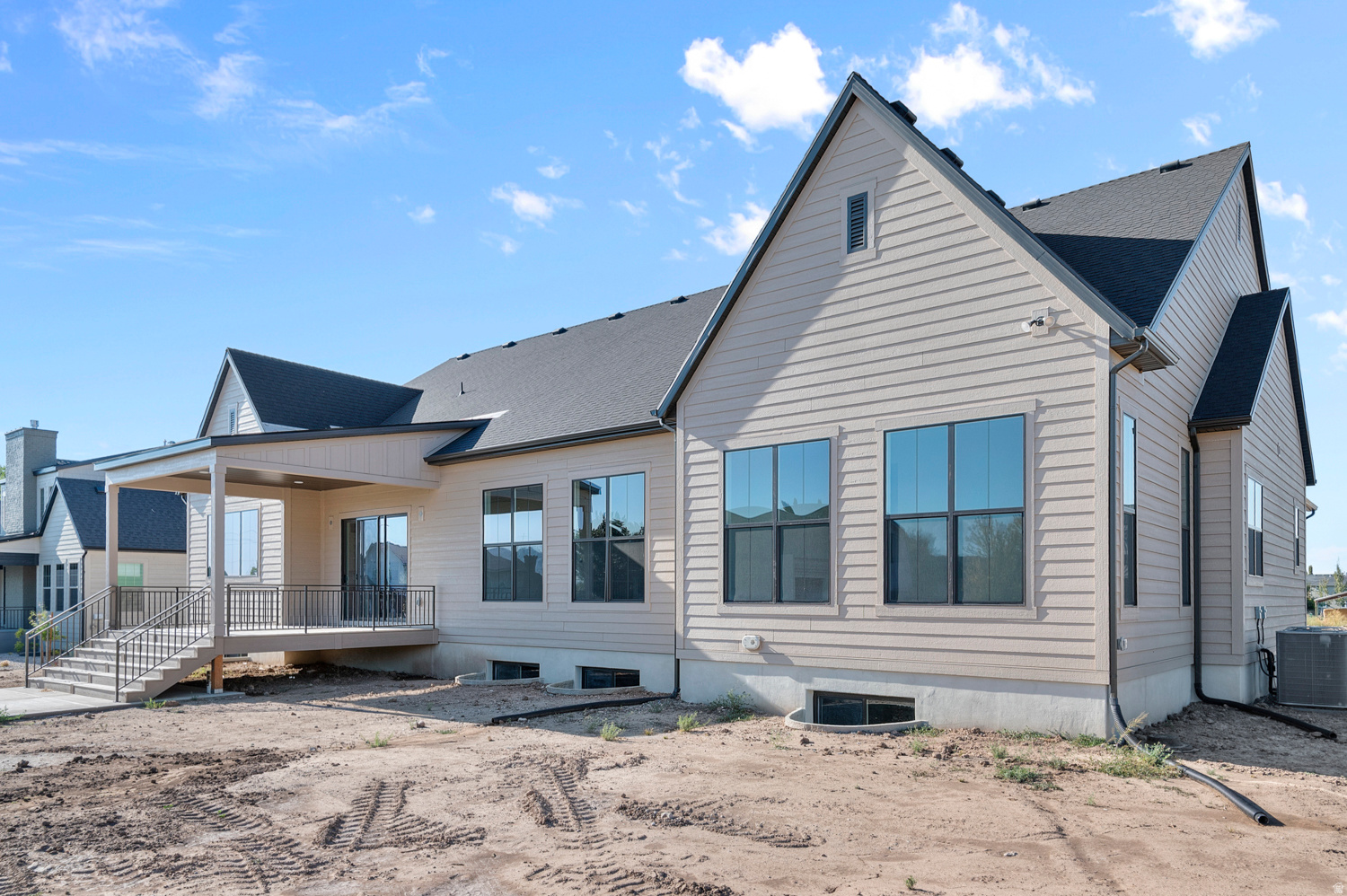 CRESTED PEAKS 12 - Residential