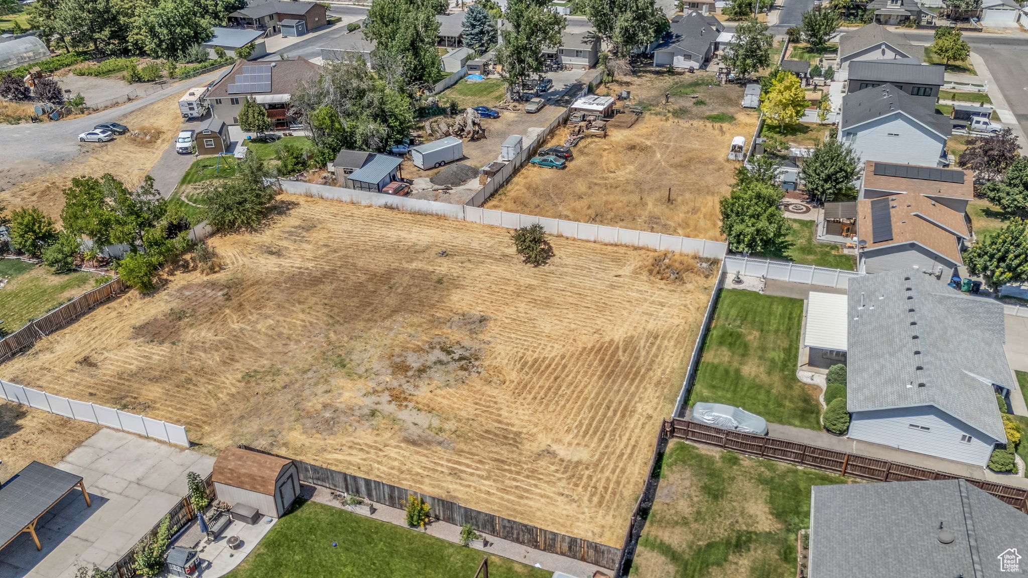 TAYLOR-SHAW ESTATES - Land