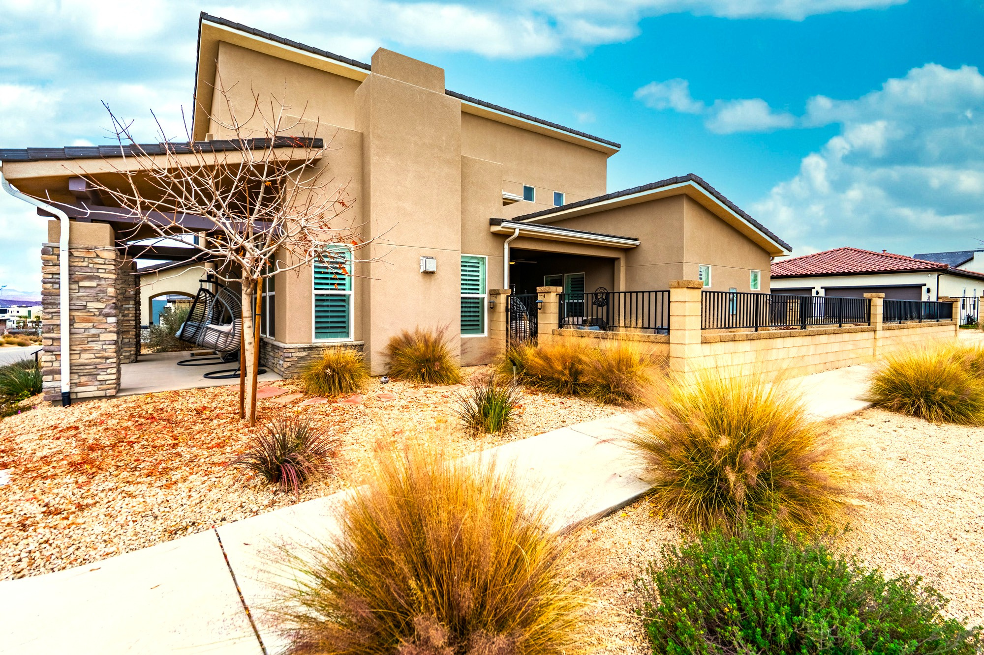 AUBURN HILLS - Residential