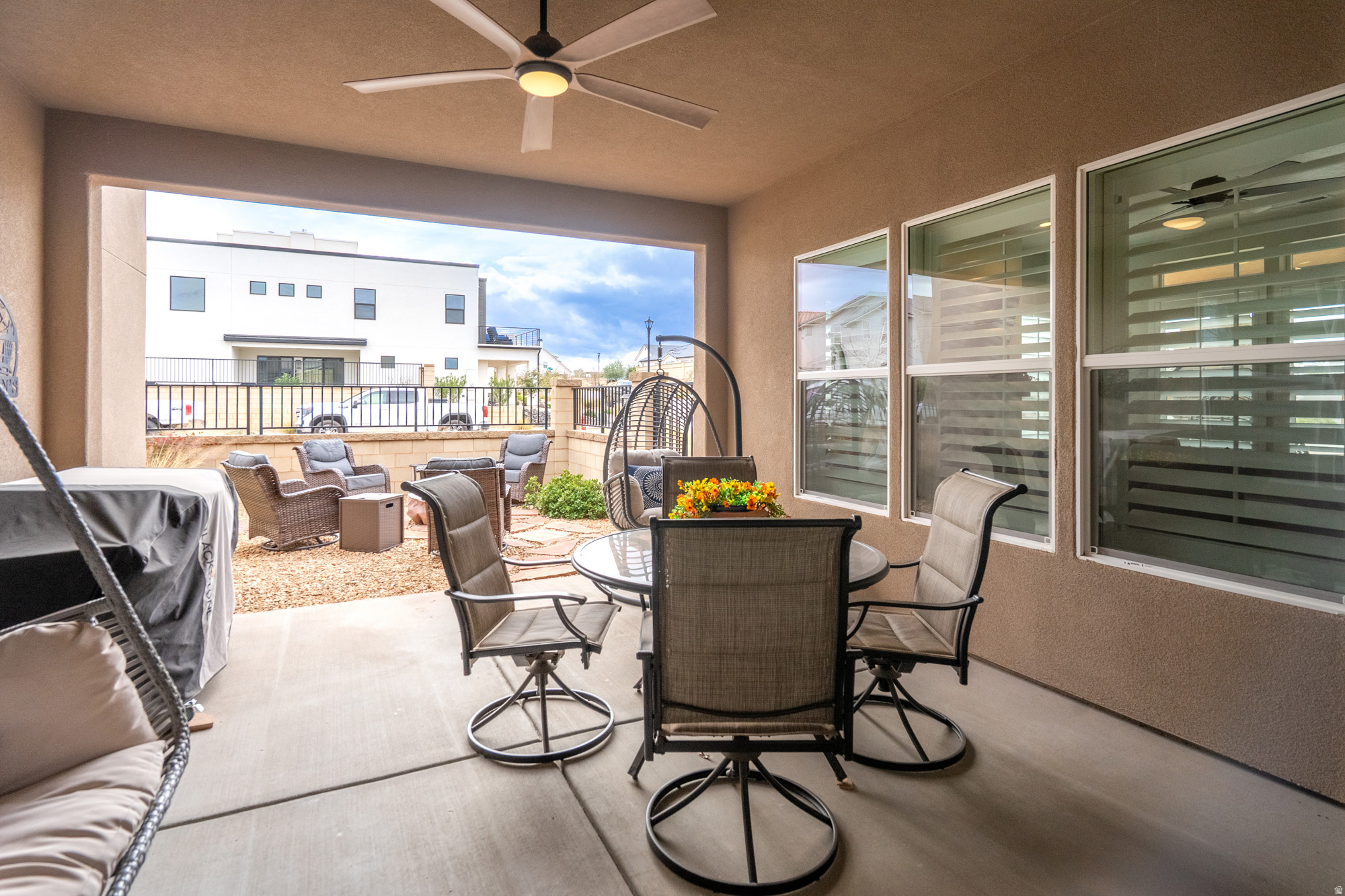 AUBURN HILLS - Residential