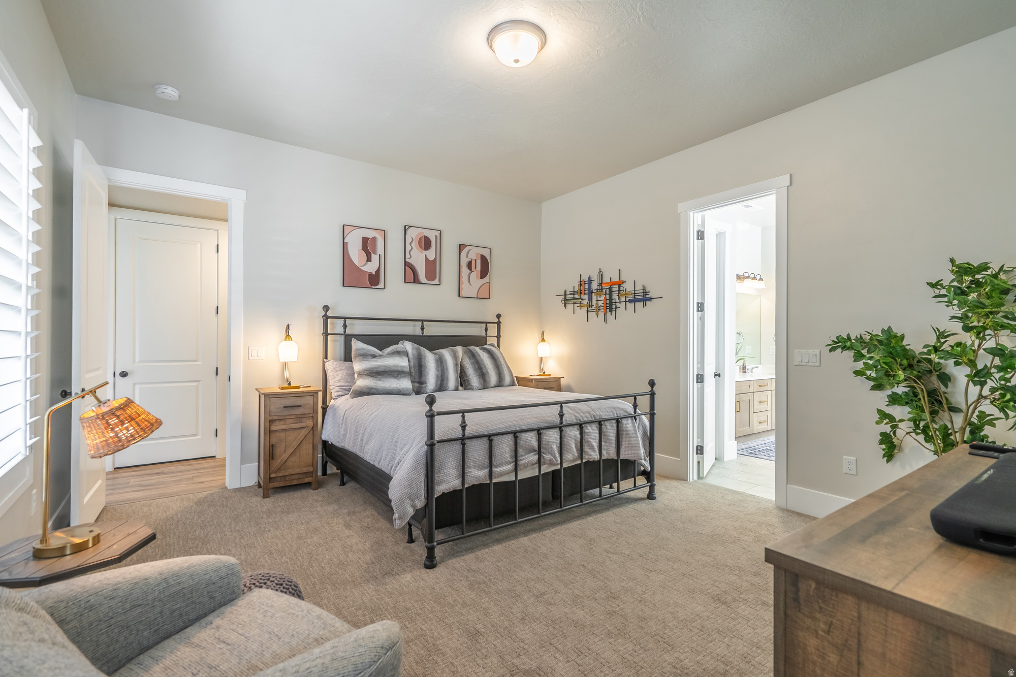 AUBURN HILLS - Residential