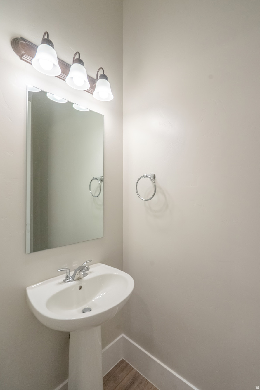 AUBURN HILLS - Residential