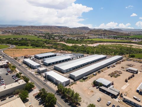 Tiny photo for 24 E INDUSTRIAL DR #F, Washington, UT 84780 (MLS # 2154825)