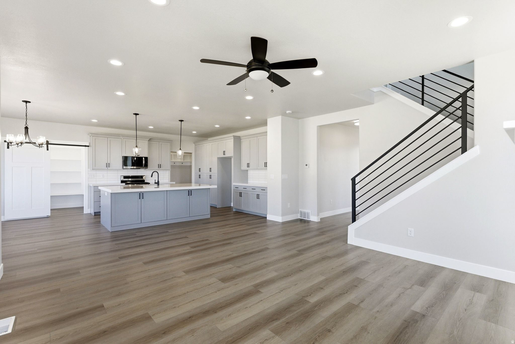 COTTLE LANE - Residential