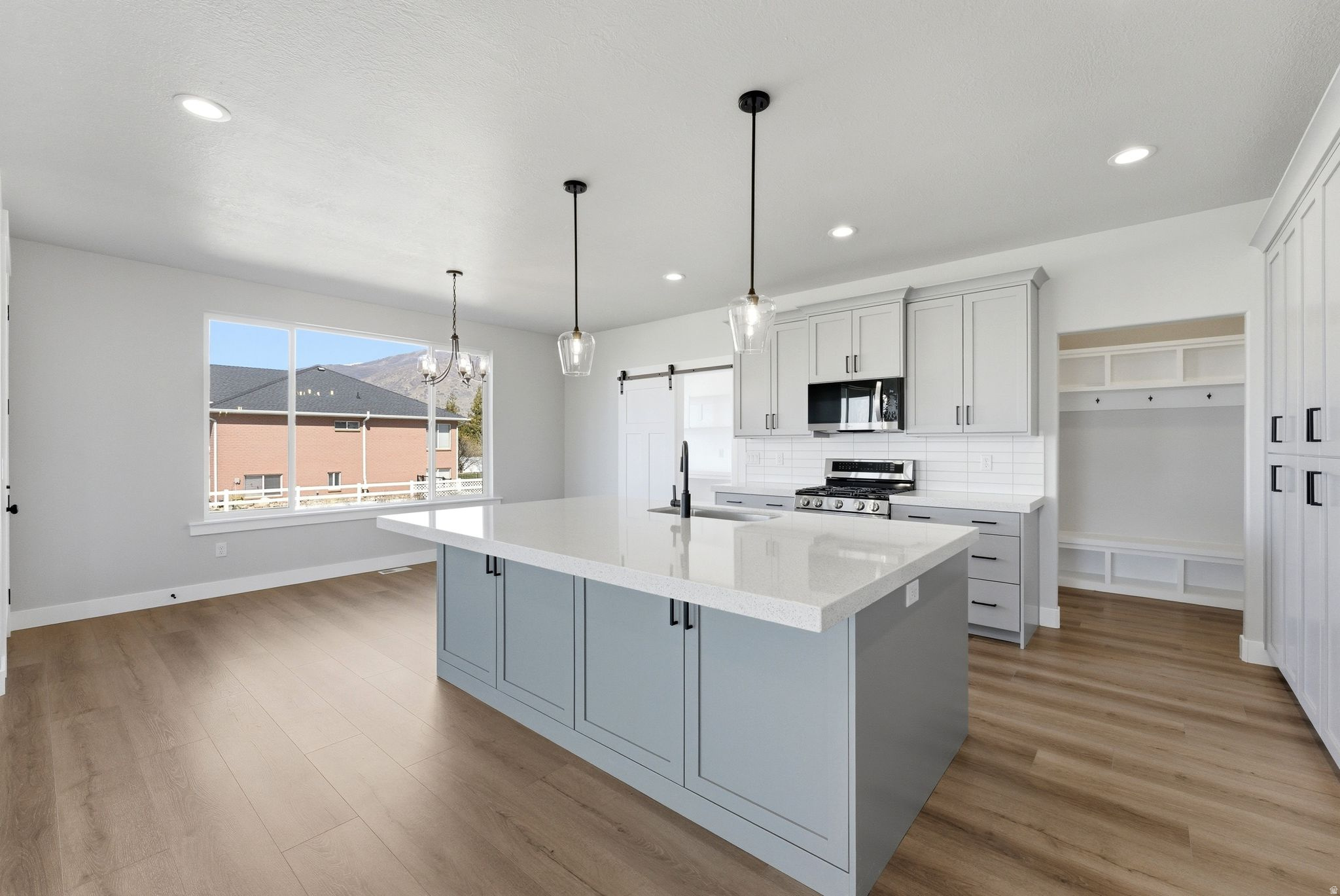 COTTLE LANE - Residential