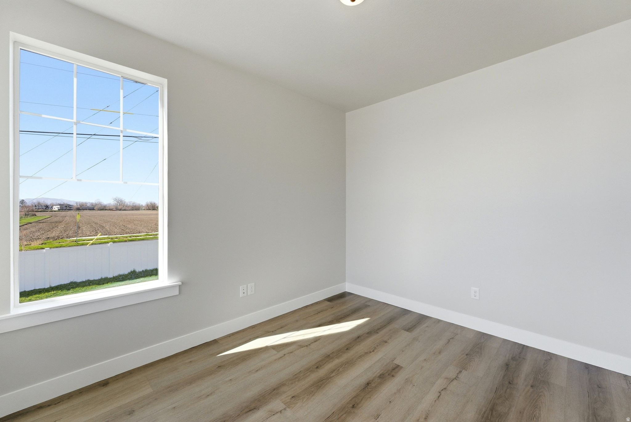 COTTLE LANE - Residential