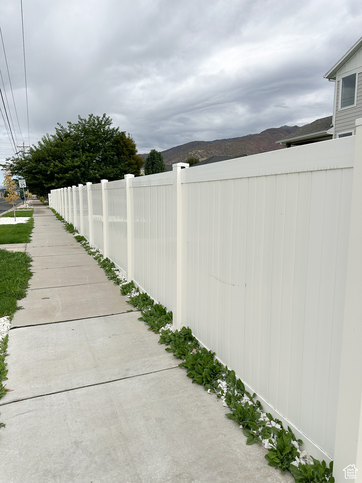 COTTLE LANE - Residential