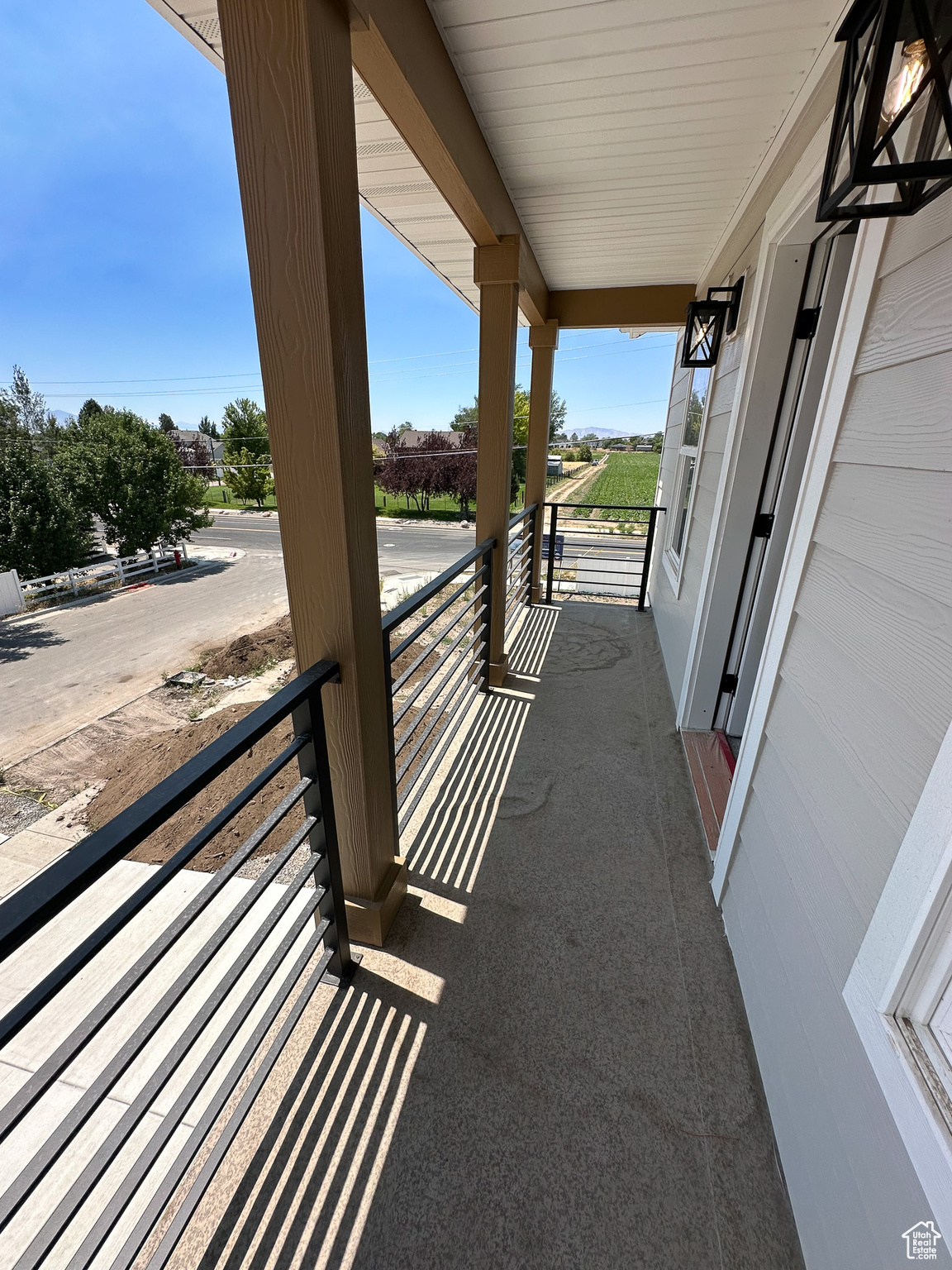 COTTLE LANE - Residential