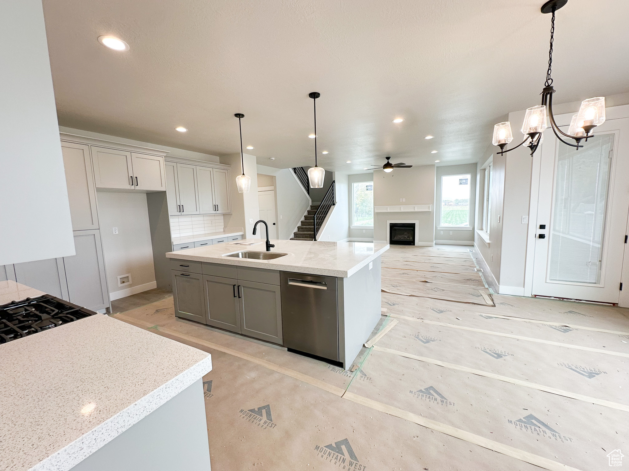 COTTLE LANE - Residential