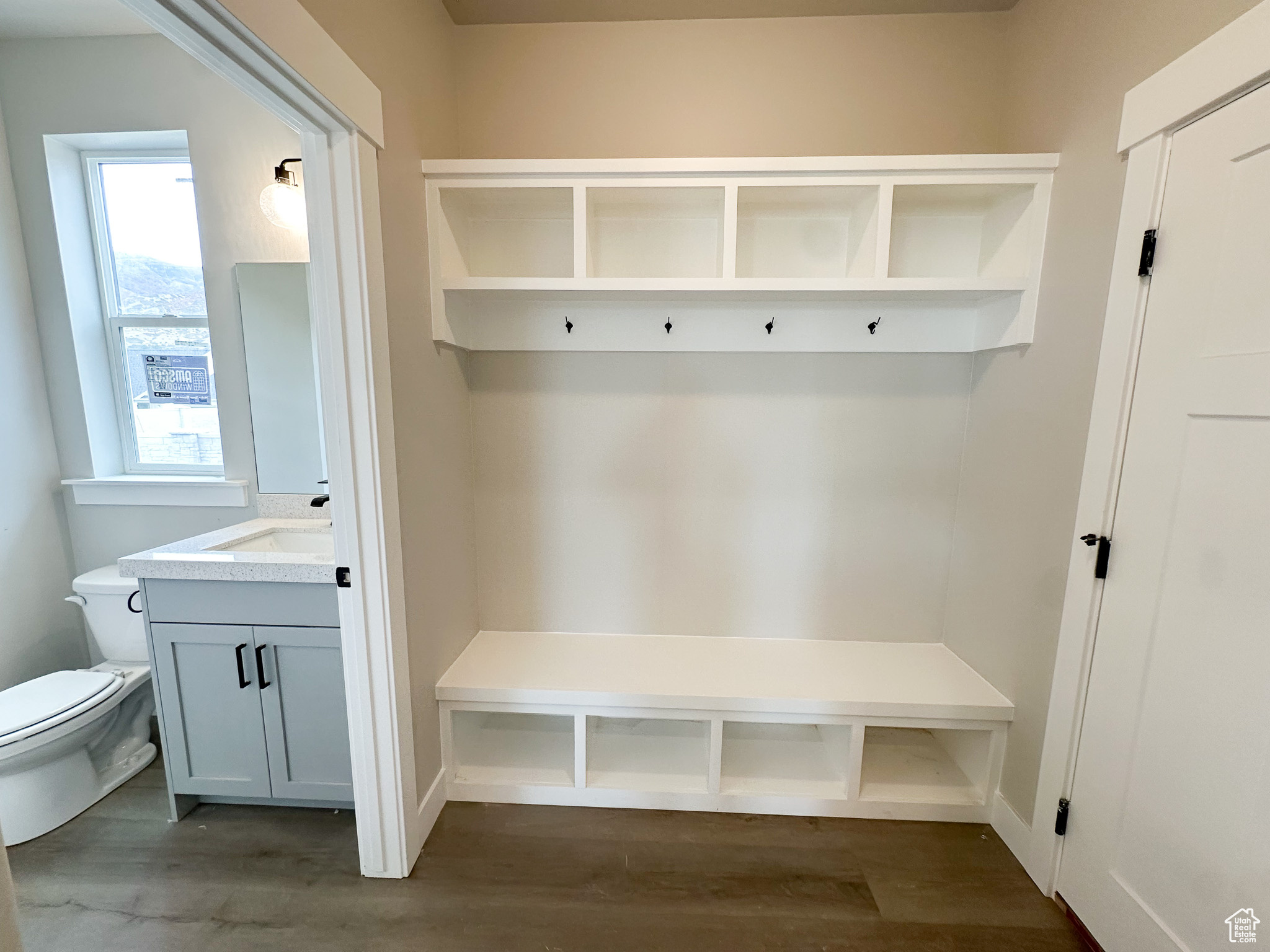 COTTLE LANE - Residential