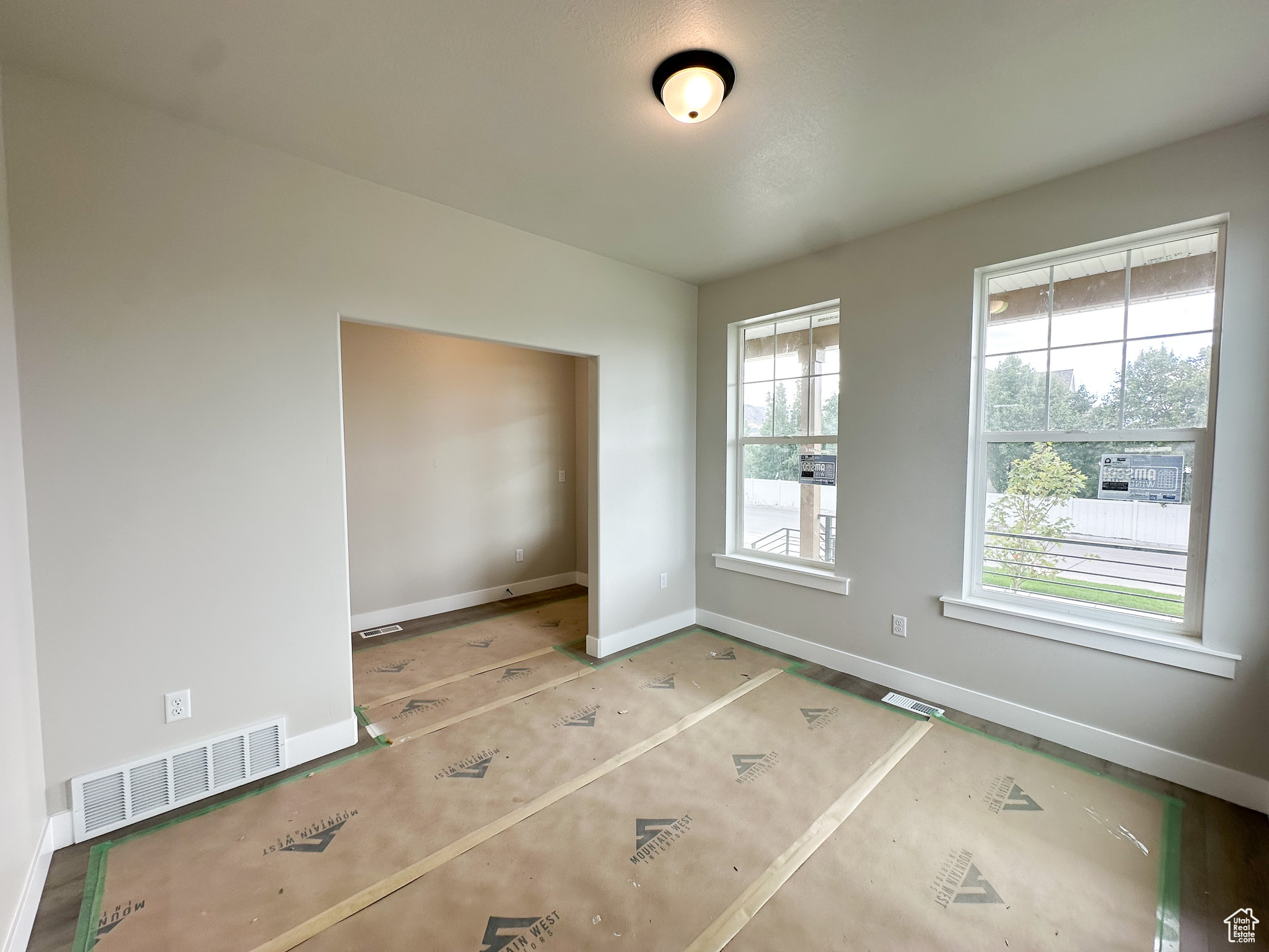 COTTLE LANE - Residential