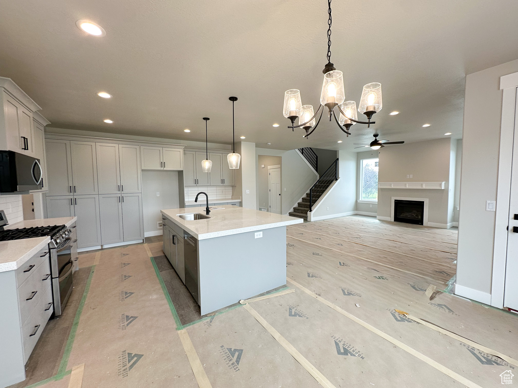 COTTLE LANE - Residential