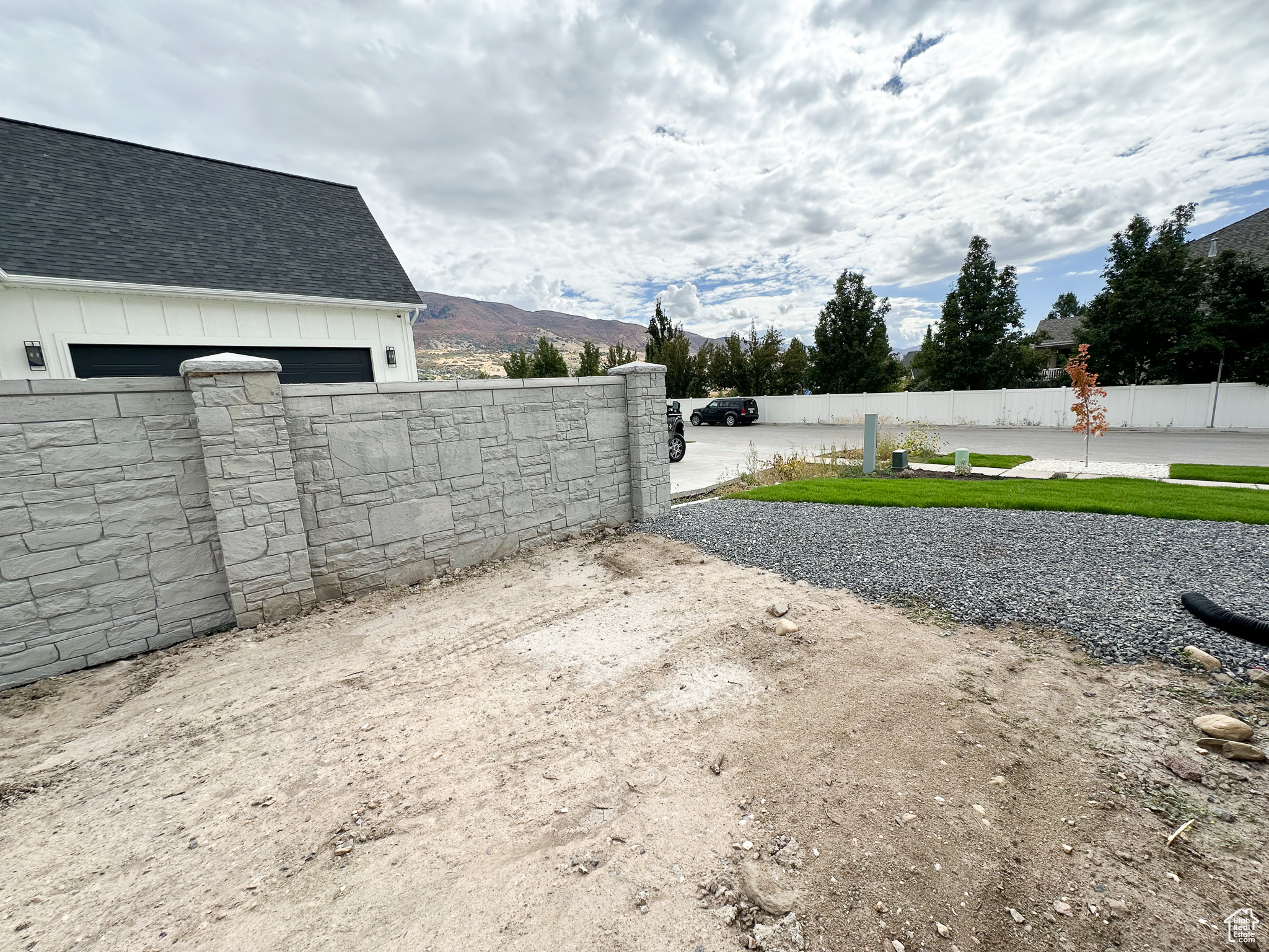 COTTLE LANE - Residential