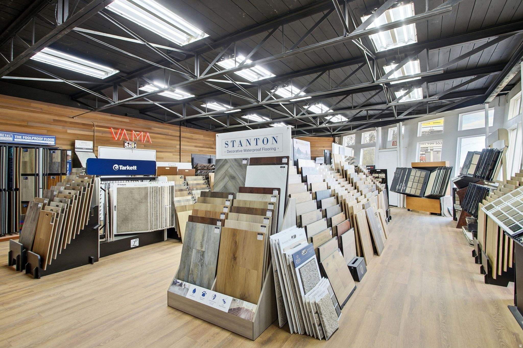 BECK - Commercial Sale