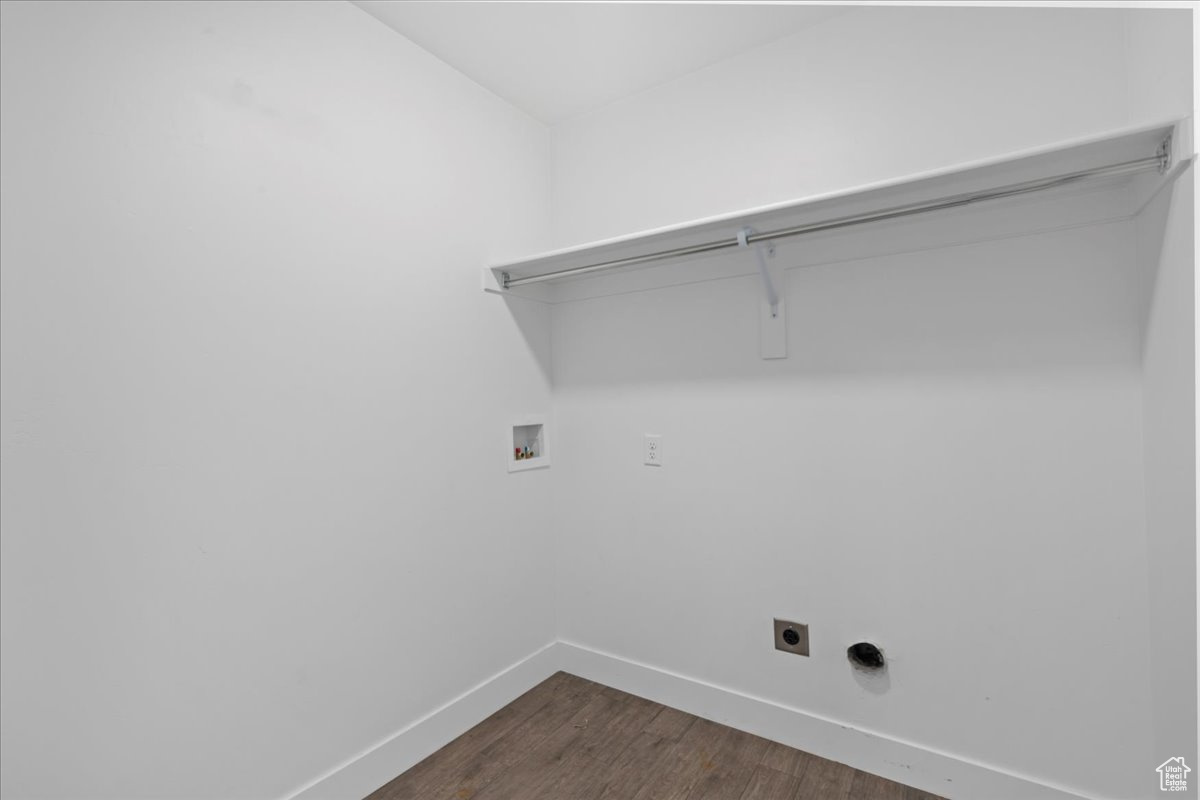 SILVER LAKE - Residential