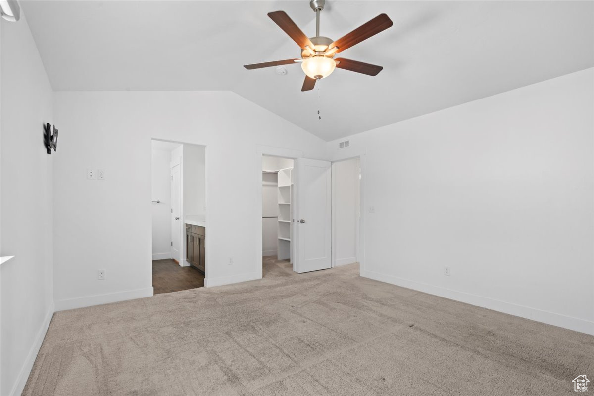 SILVER LAKE - Residential