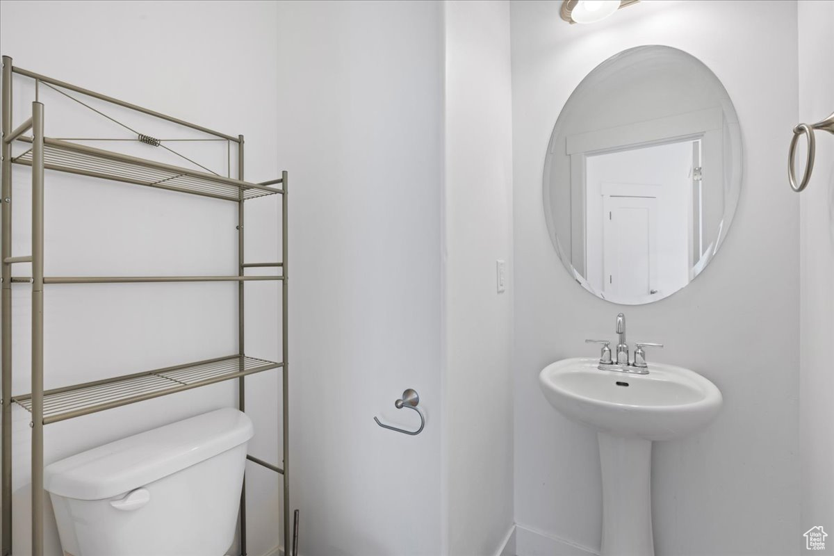 SILVER LAKE - Residential