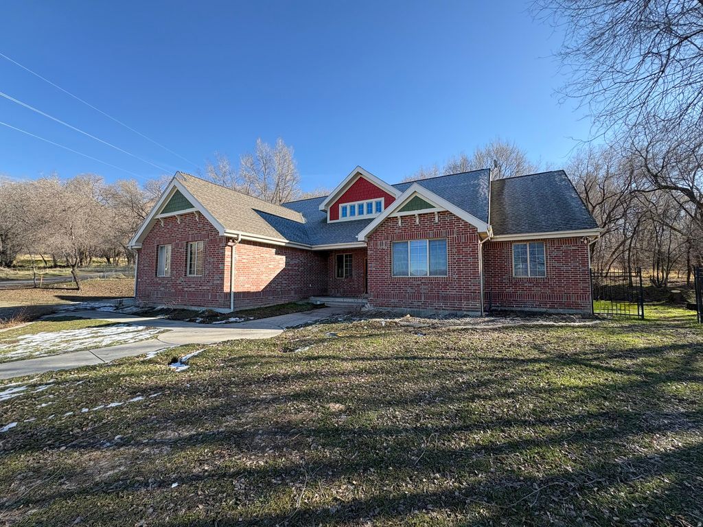 Photo of 11590 N 3400 W, Deweyville, UT 84309 (MLS # 2152635)