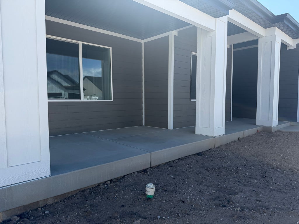 Photo of 3521 S 2410 W #317, Syracuse, UT 84075 (MLS # 2186429)