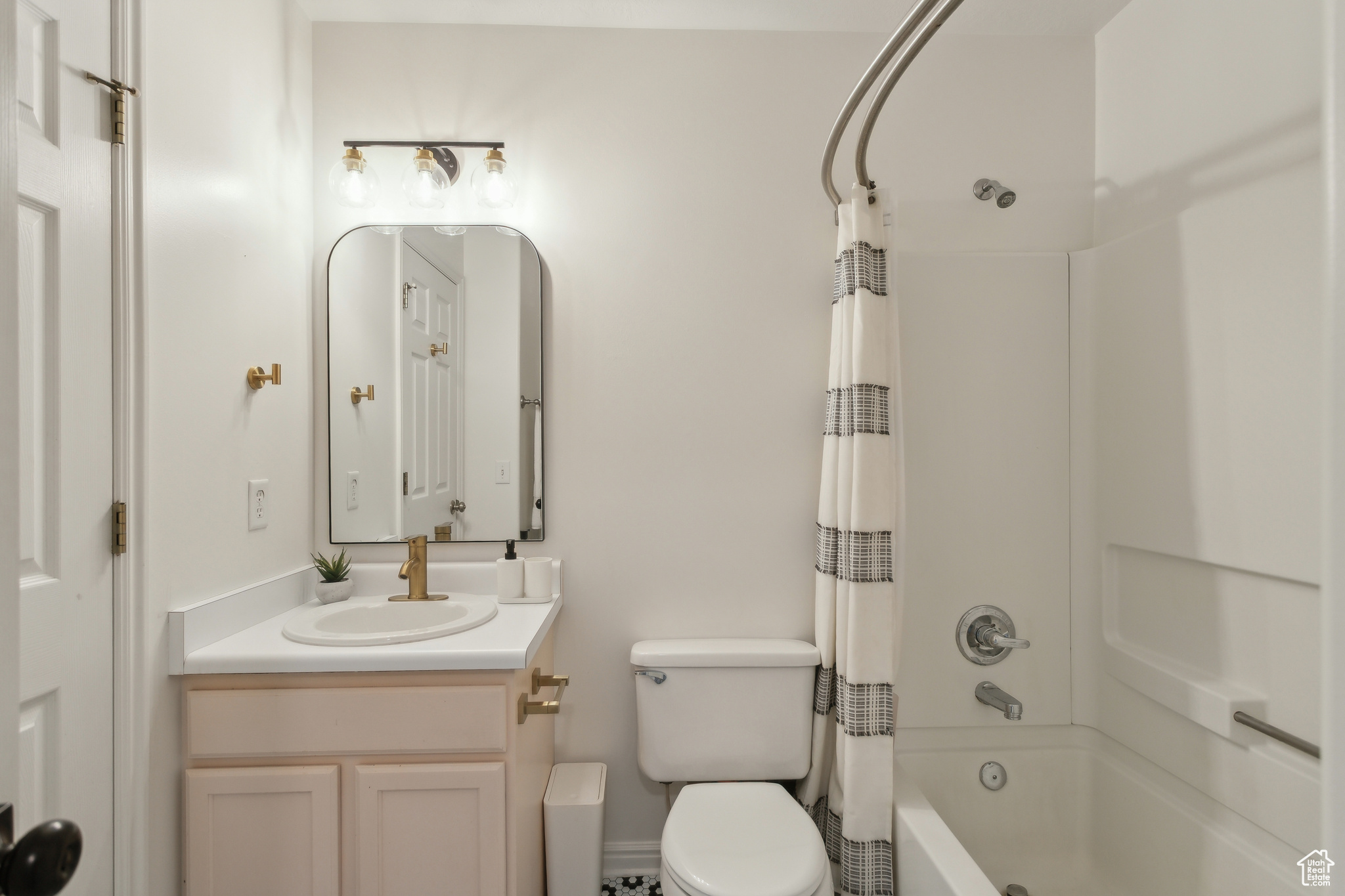 403 E Culross Ln, Draper, Utah image 13