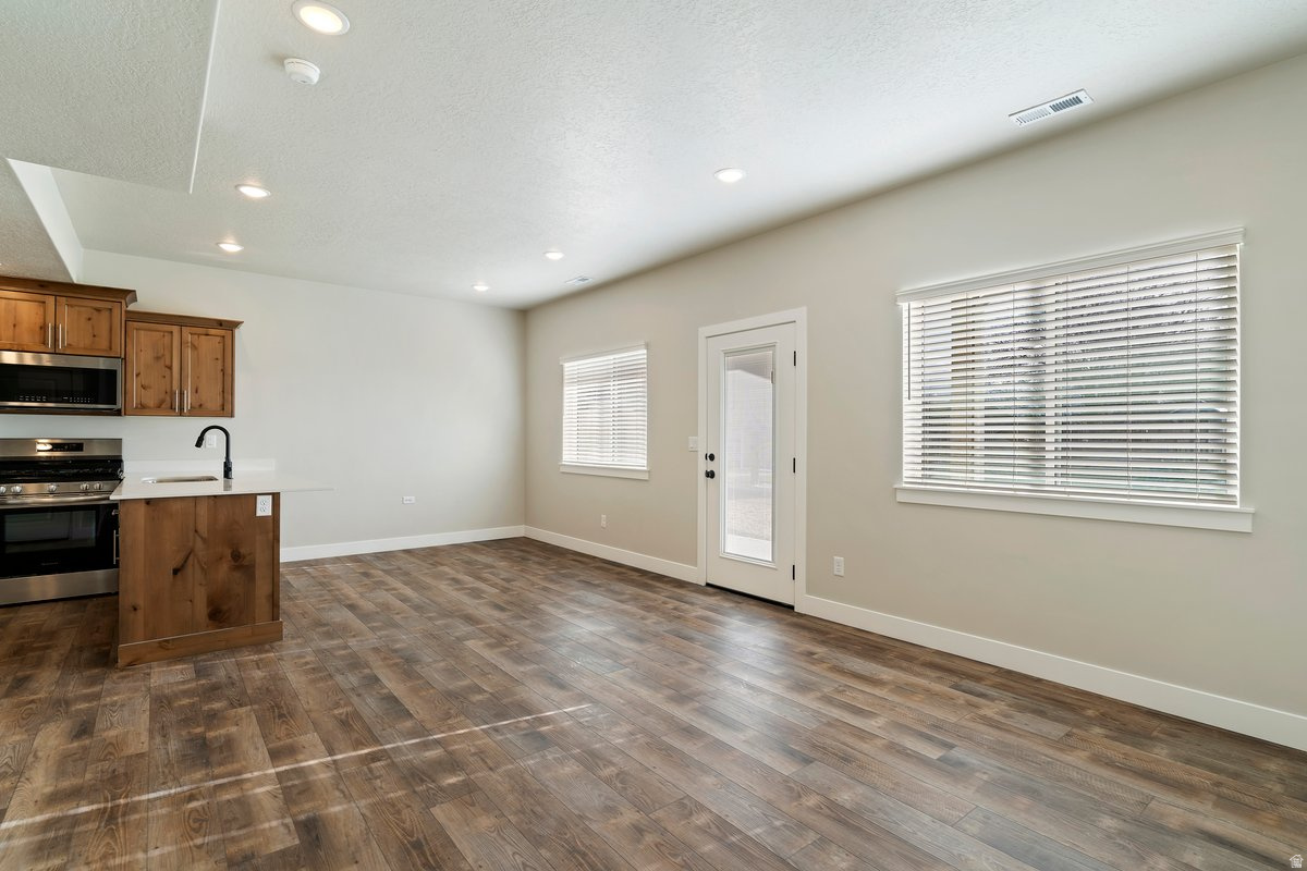 CANTERBURY - Residential