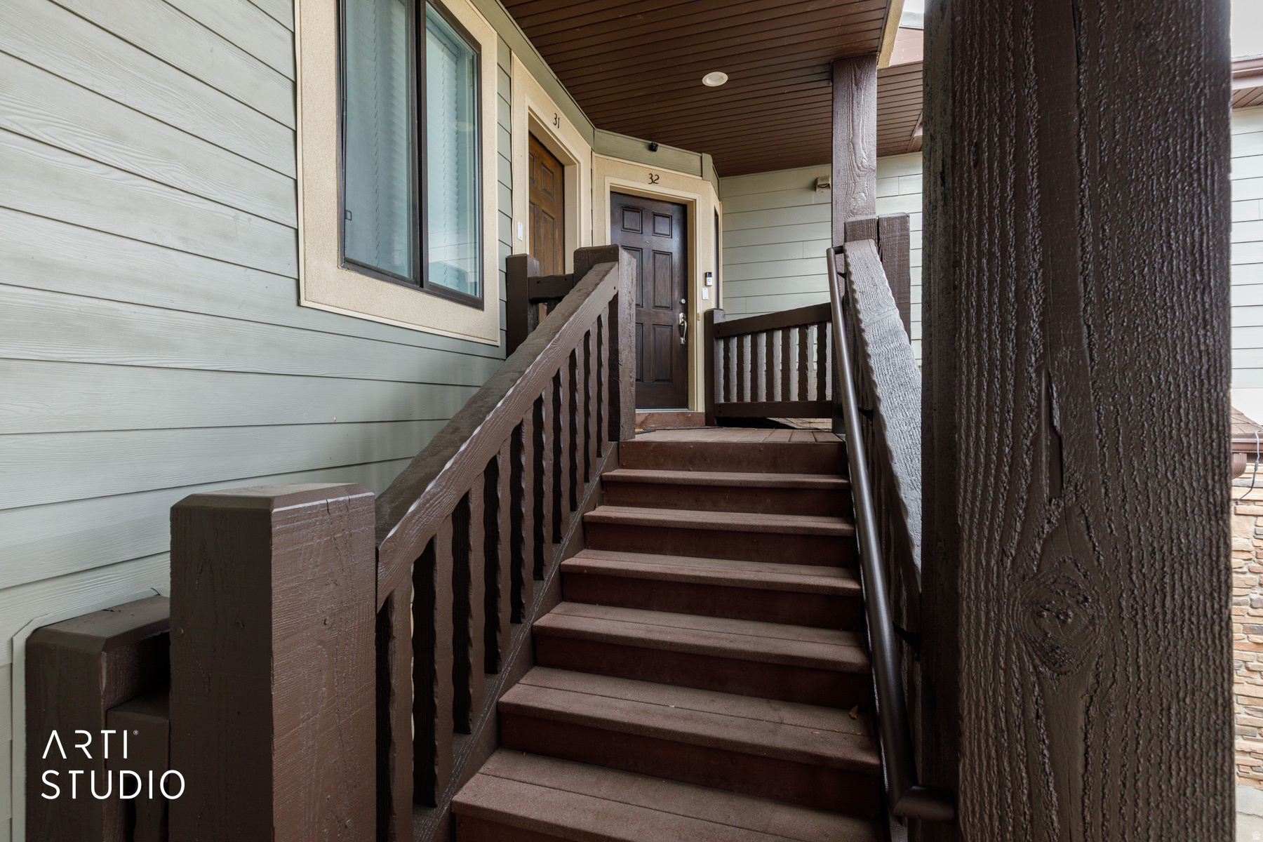 LAKESIDE VILLAGE - Residential