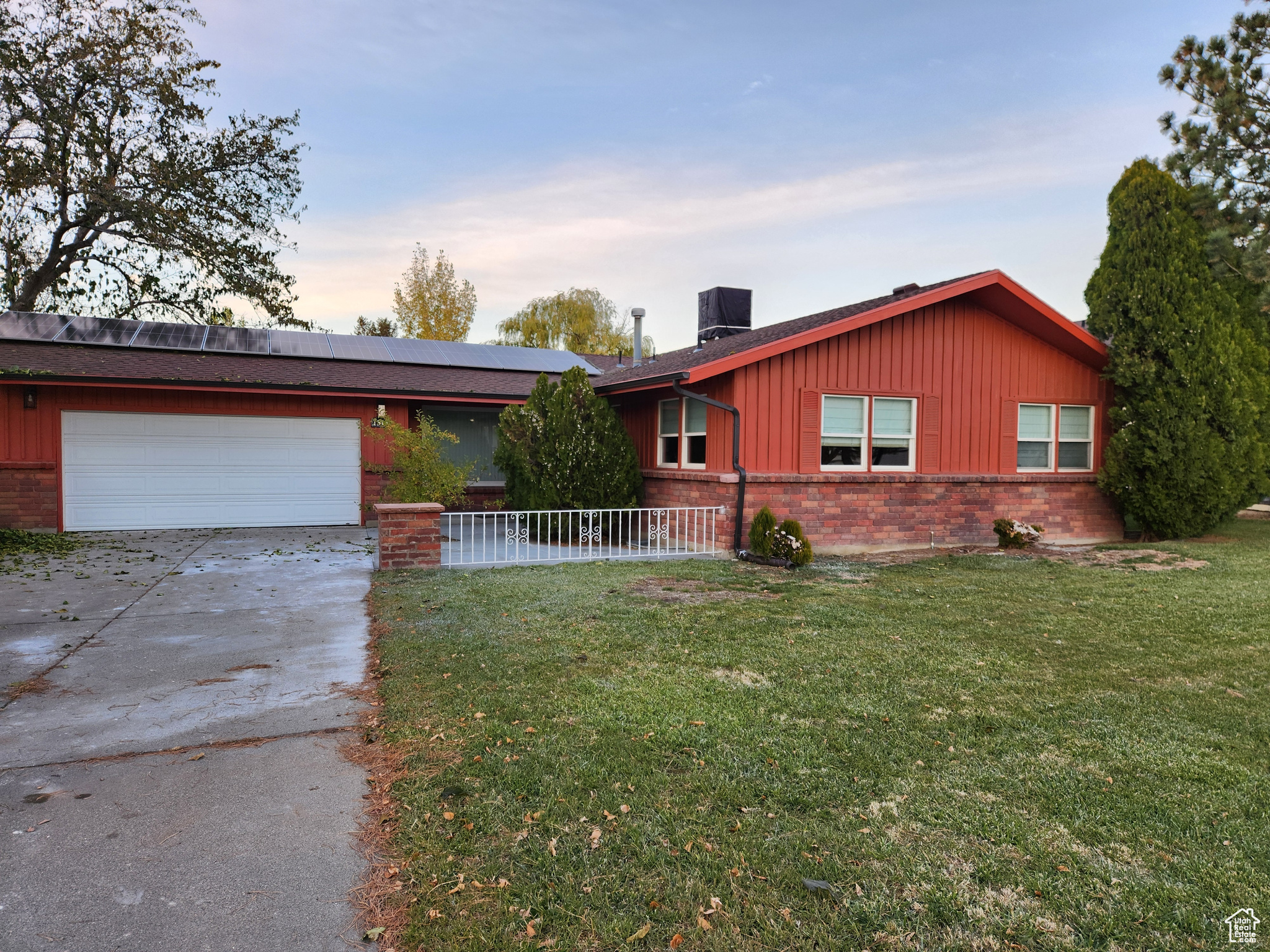 1515 E Lexington Dr, Sandy, Utah image 1