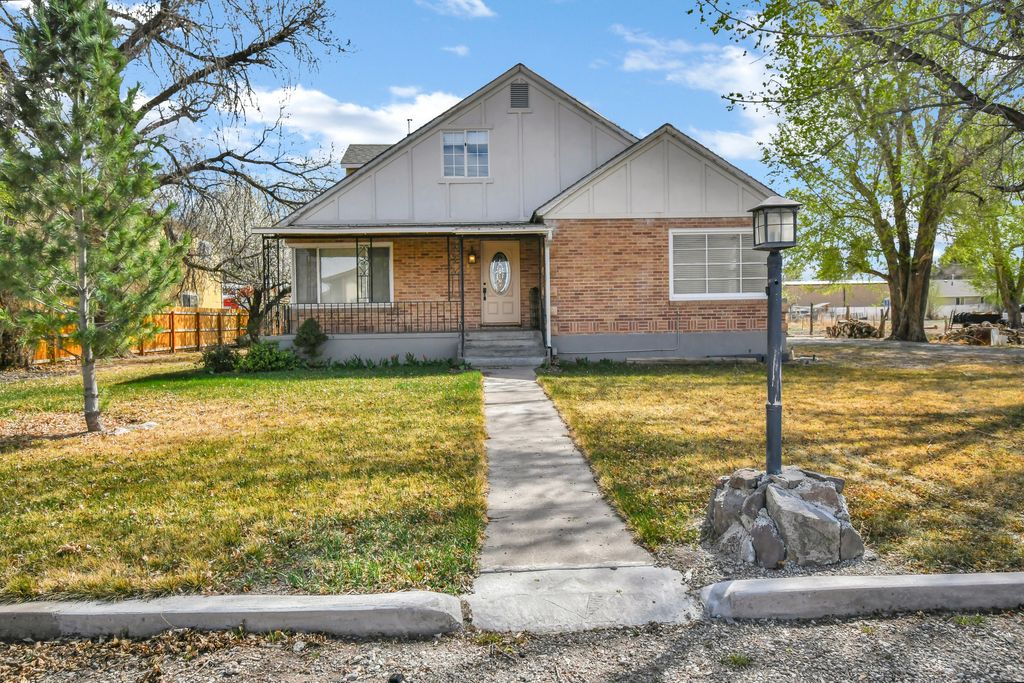 Photo of 60 E 200 N, Monroe, UT 84754 (MLS # 2146662)