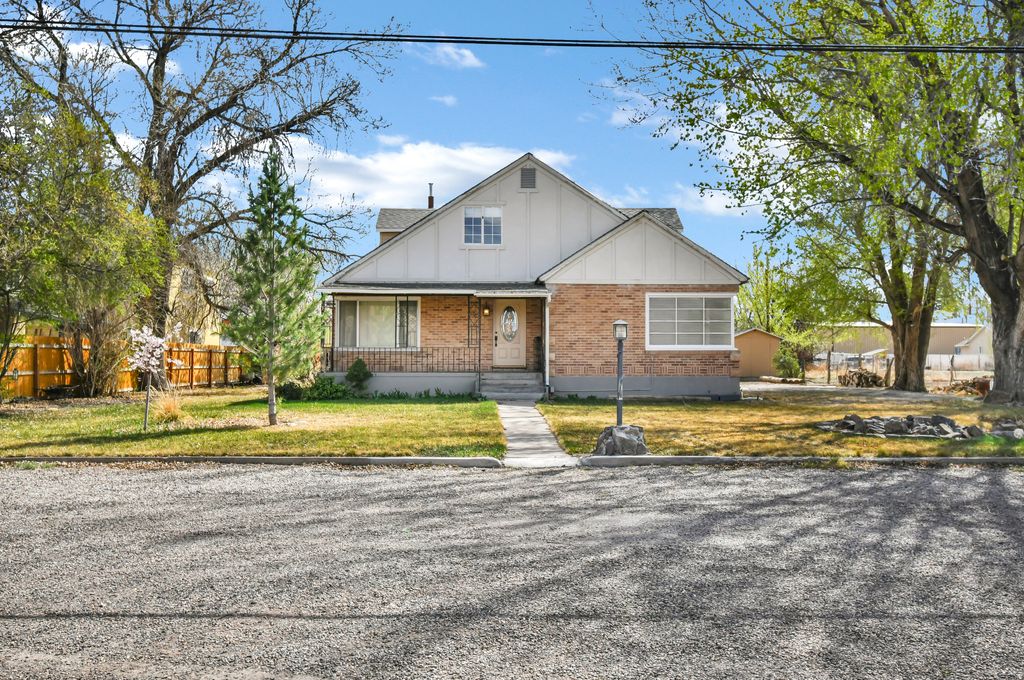 Photo of 60 E 200 N, Monroe, UT 84754 (MLS # 2146662)