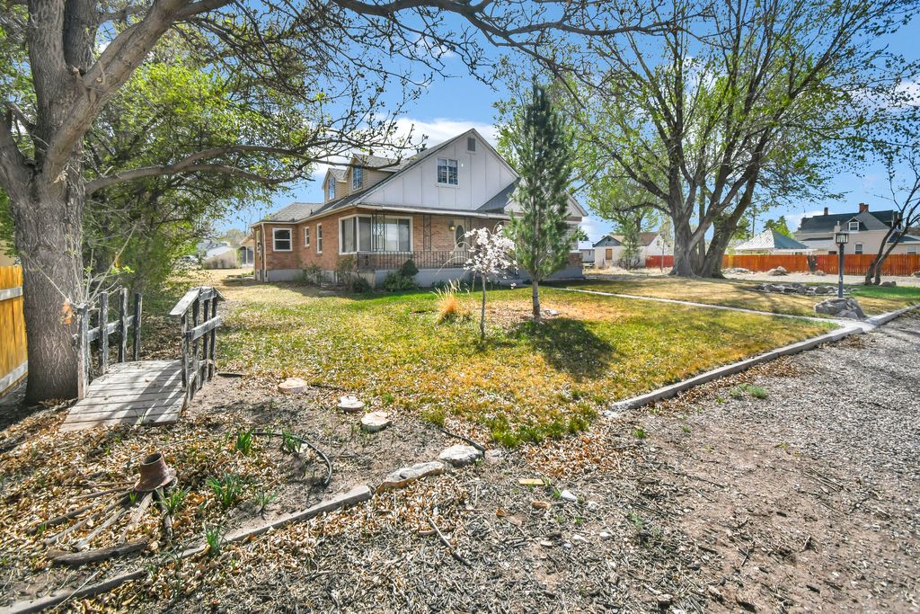 Photo of 60 E 200 N, Monroe, UT 84754 (MLS # 2146662)