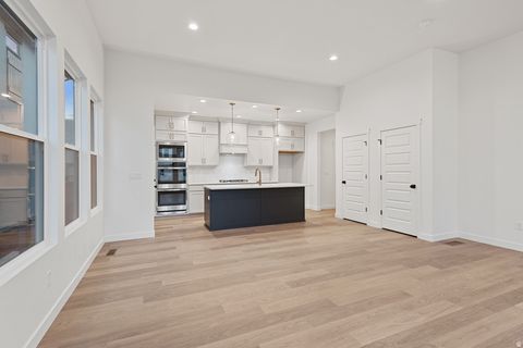 Tiny photo for 7033 W LAKE AVE, South Jordan, UT 84009 (MLS # 2128304)