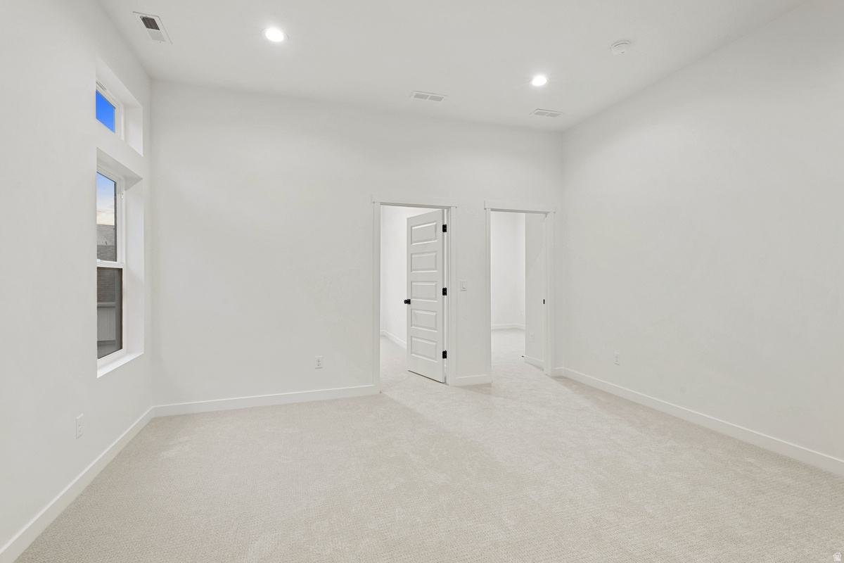 DAYBREAK - Residential