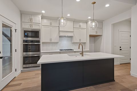 Tiny photo for 7033 W LAKE AVE, South Jordan, UT 84009 (MLS # 2128304)