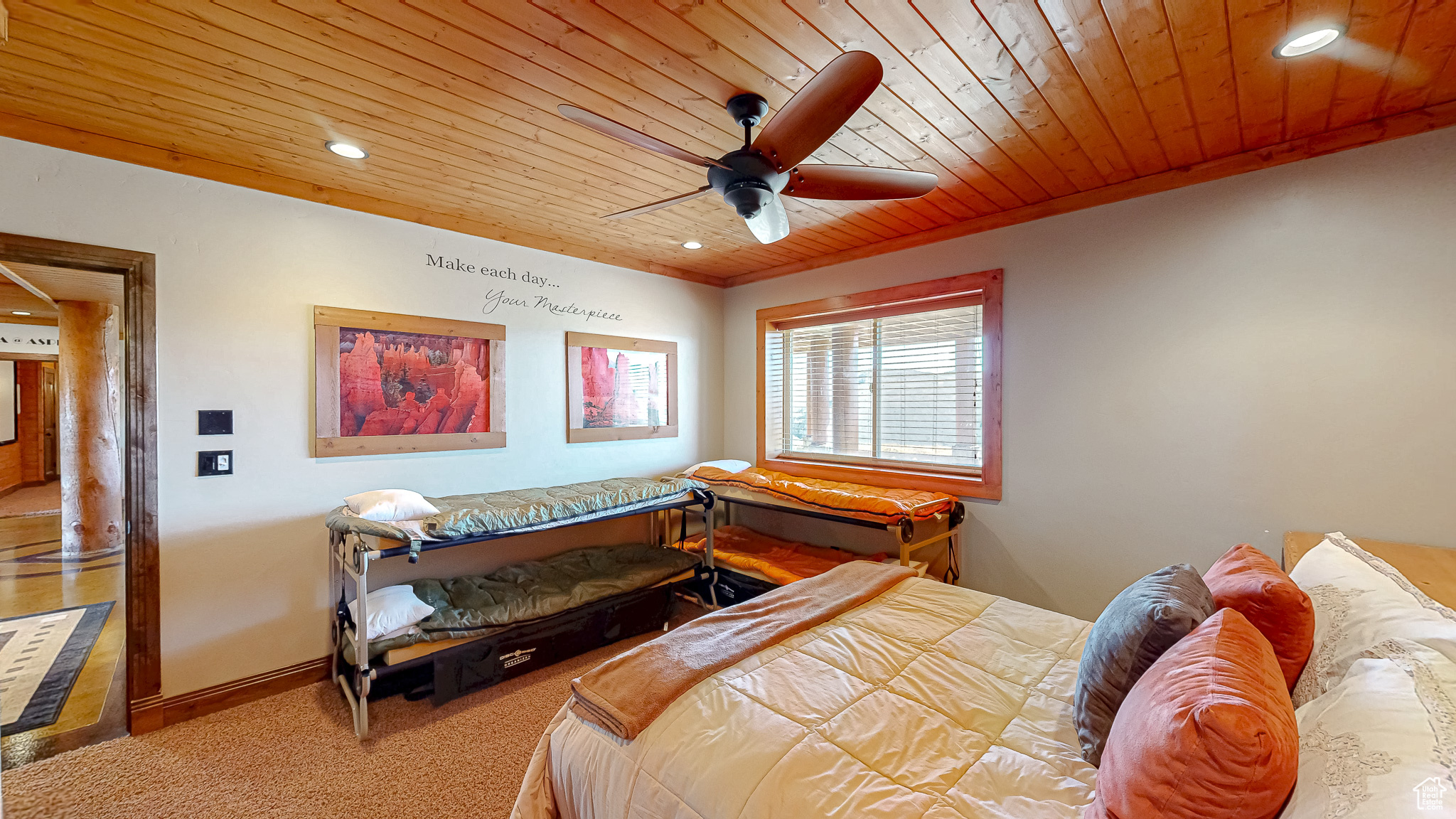 ASPEN COVE - Residential