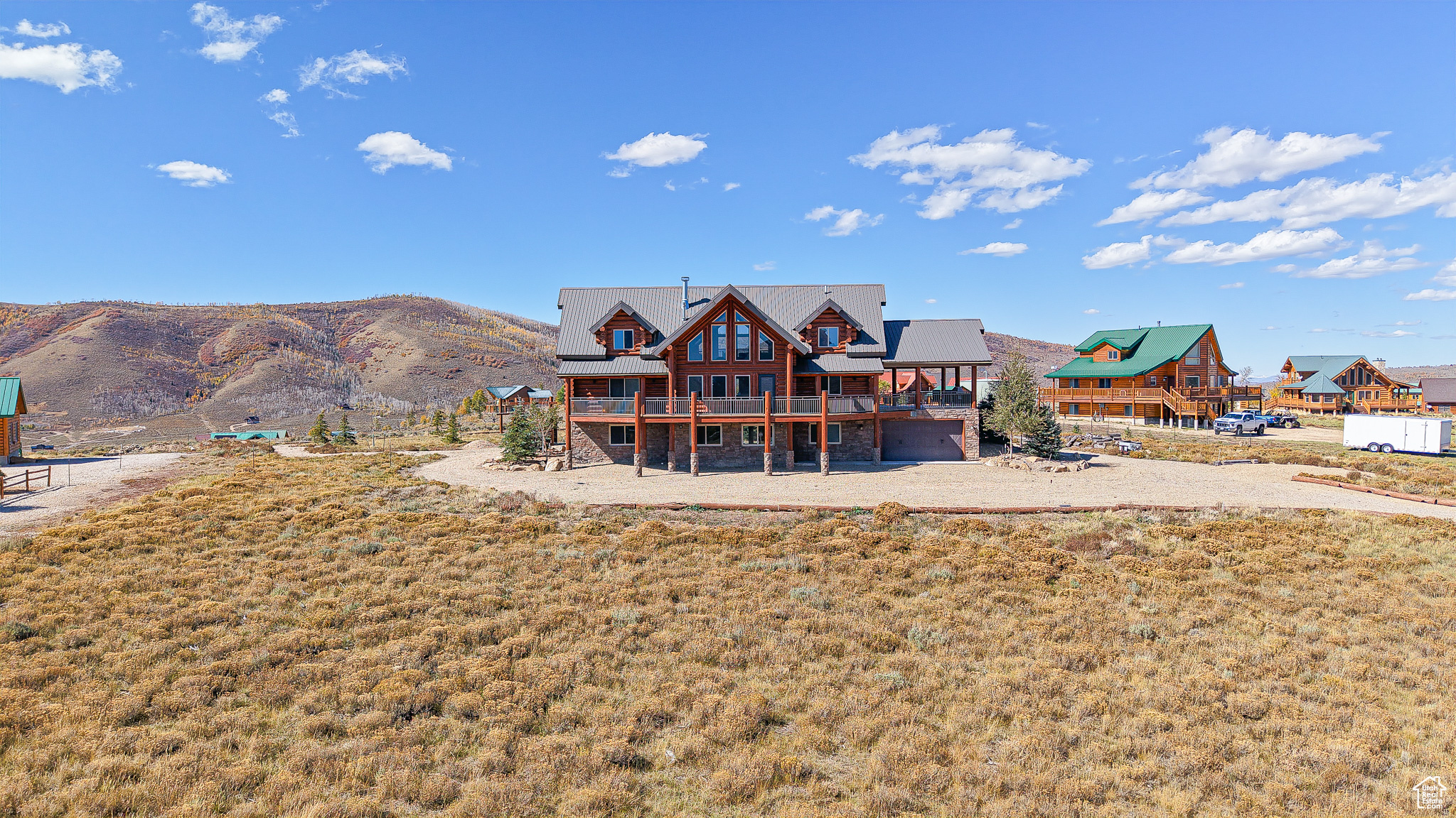 ASPEN COVE - Residential