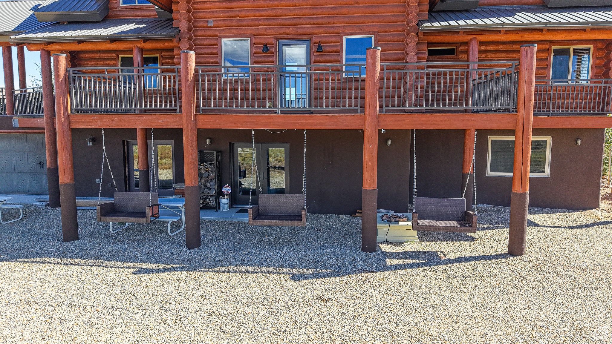 ASPEN COVE - Residential