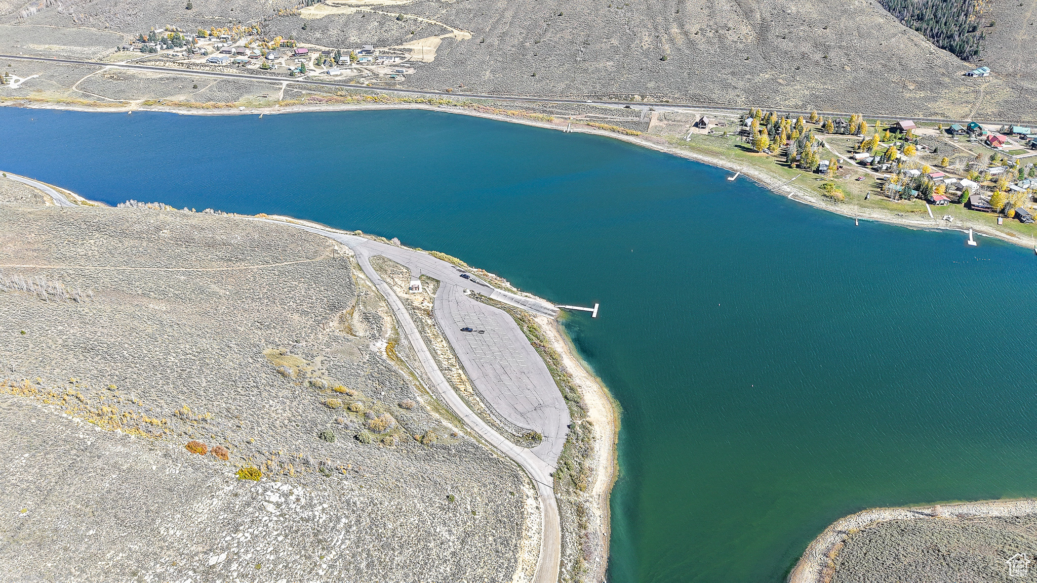 ASPEN COVE - Residential