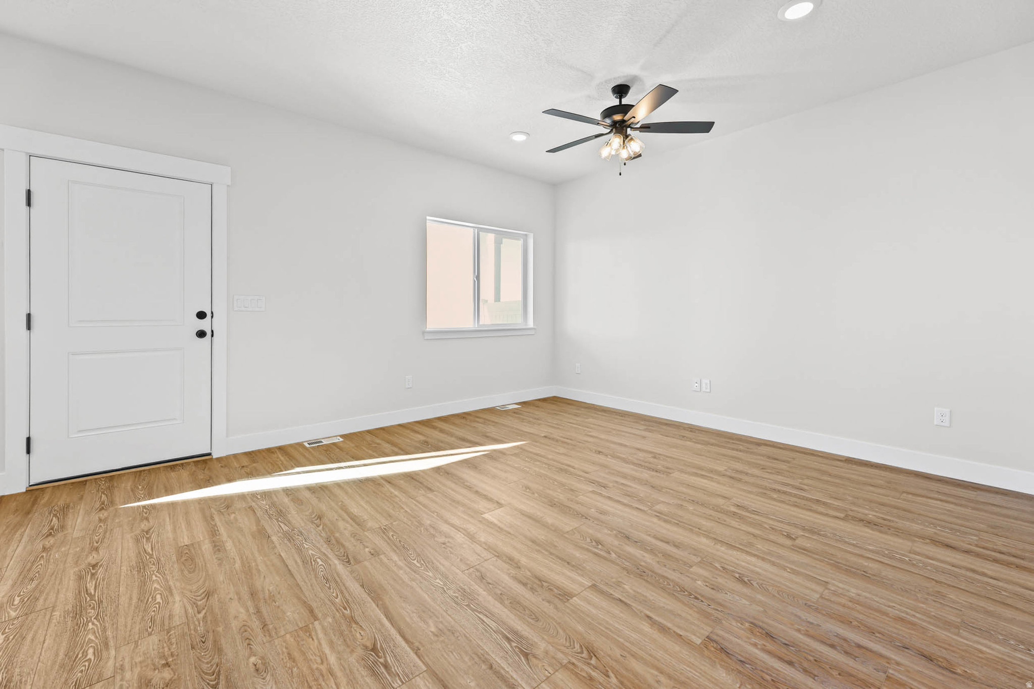 LEXINGTON TOWN HOMES - Residential