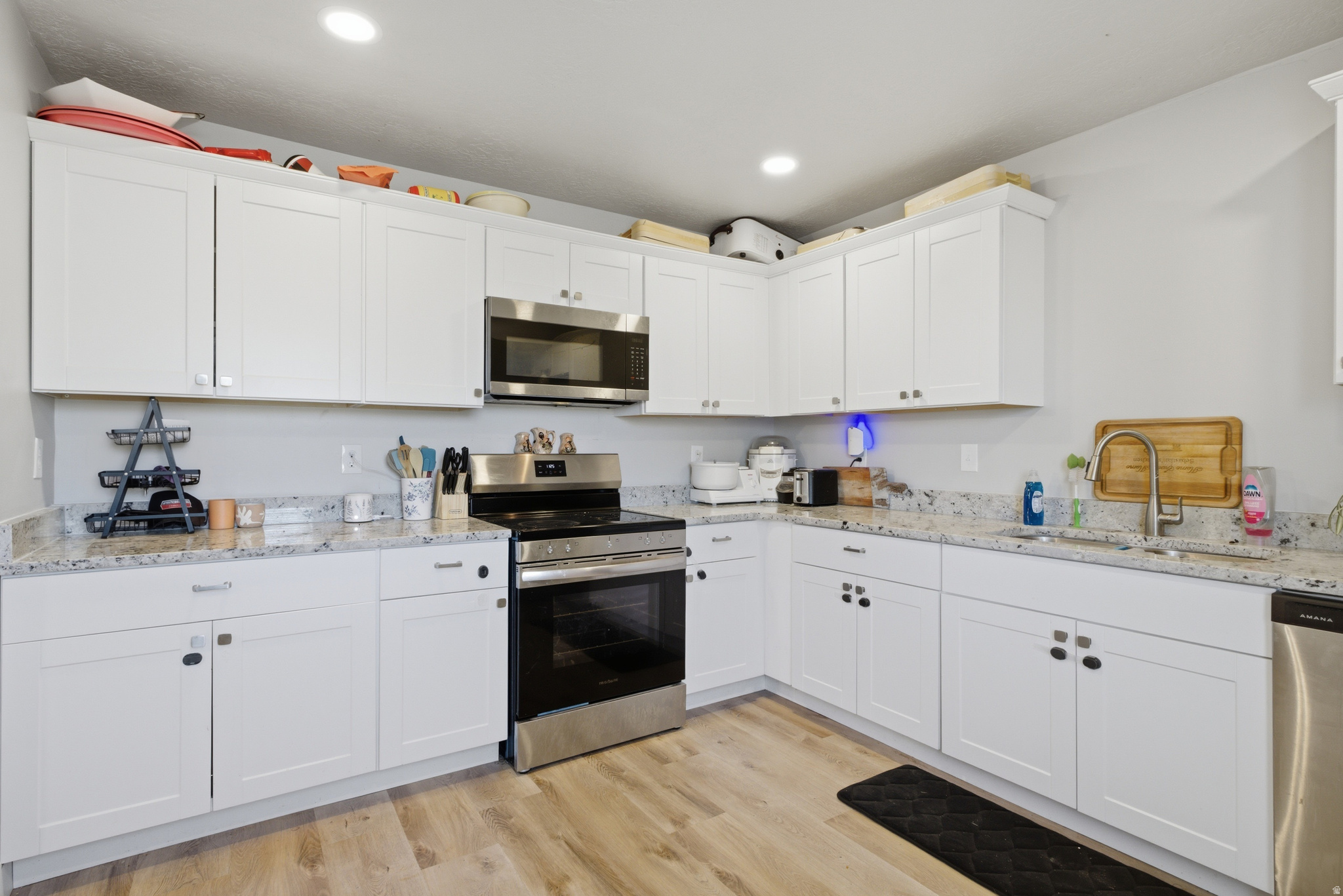 HOFFMAN HEIGHTS - Residential