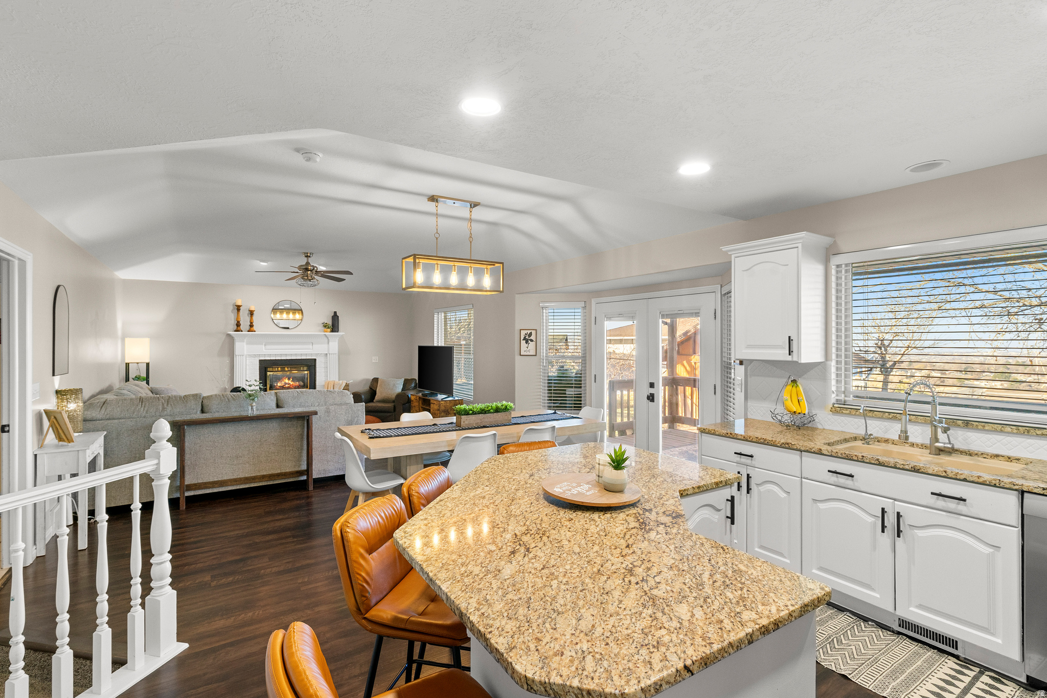 SNOW CANYON - Residential