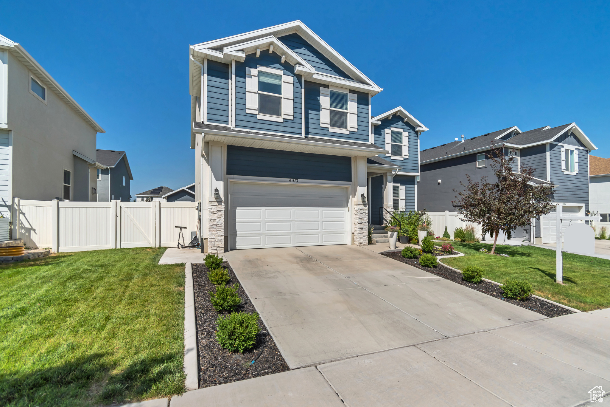 Eagle Mountain, Utah 84005, United States, 5 Bedrooms Bedrooms, ,4 BathroomsBathrooms,Residential,Active,169231