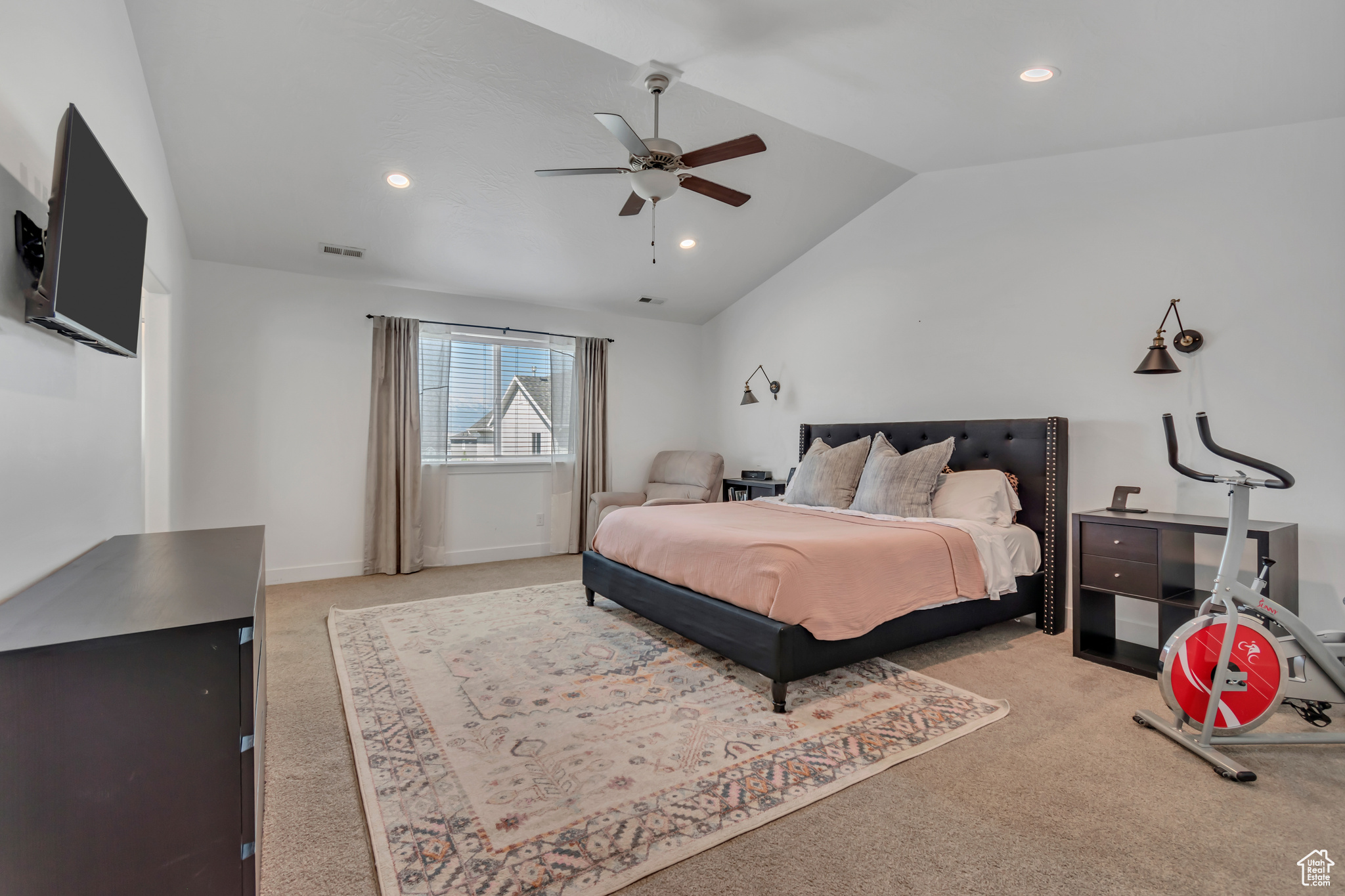 Eagle Mountain, Utah 84005, United States, 5 Bedrooms Bedrooms, ,4 BathroomsBathrooms,Residential,Active,169231