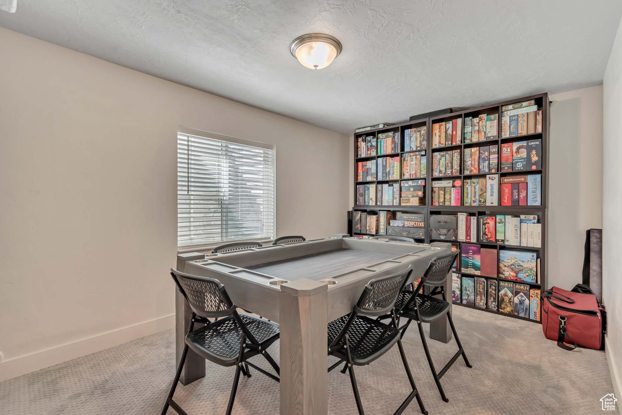 Eagle Mountain, Utah 84005, United States, 5 Bedrooms Bedrooms, ,4 BathroomsBathrooms,Residential,Active,169231