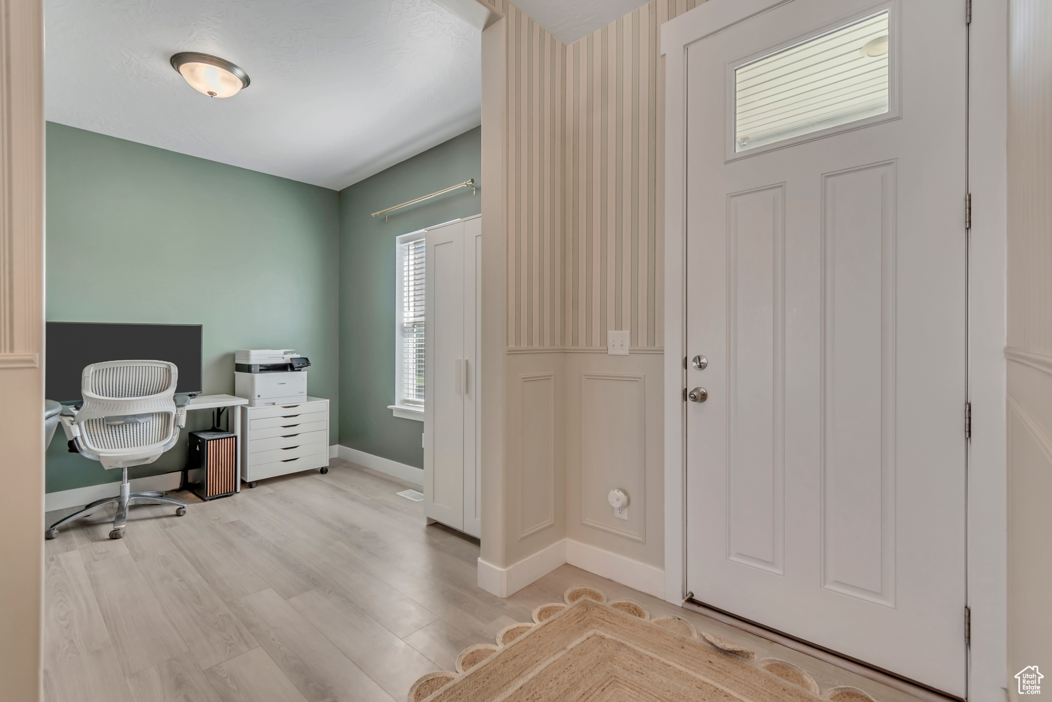 Eagle Mountain, Utah 84005, United States, 5 Bedrooms Bedrooms, ,4 BathroomsBathrooms,Residential,Active,169231