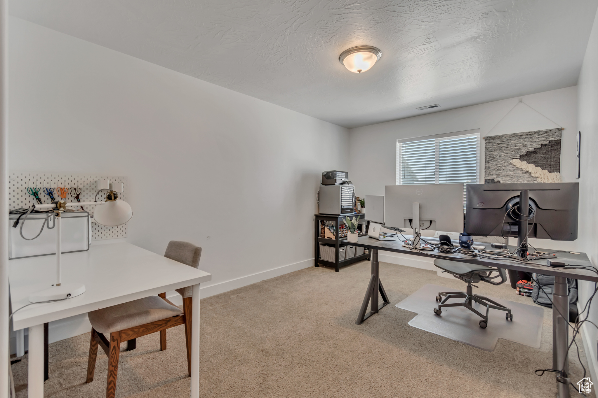 Eagle Mountain, Utah 84005, United States, 5 Bedrooms Bedrooms, ,4 BathroomsBathrooms,Residential,Active,169231