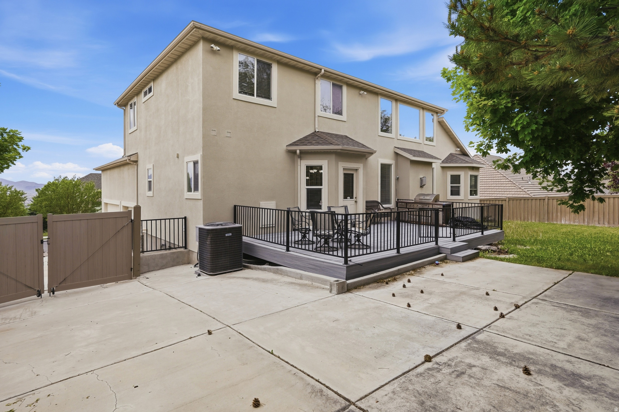 CHAPEL BEND - Residential