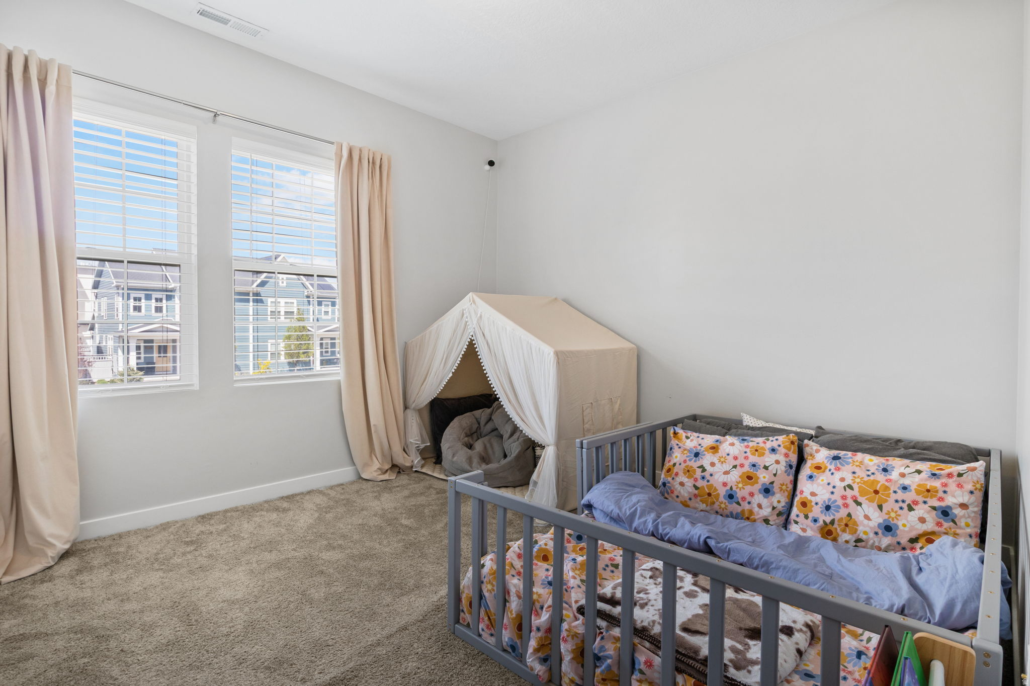 DAYBREAK - Residential Income