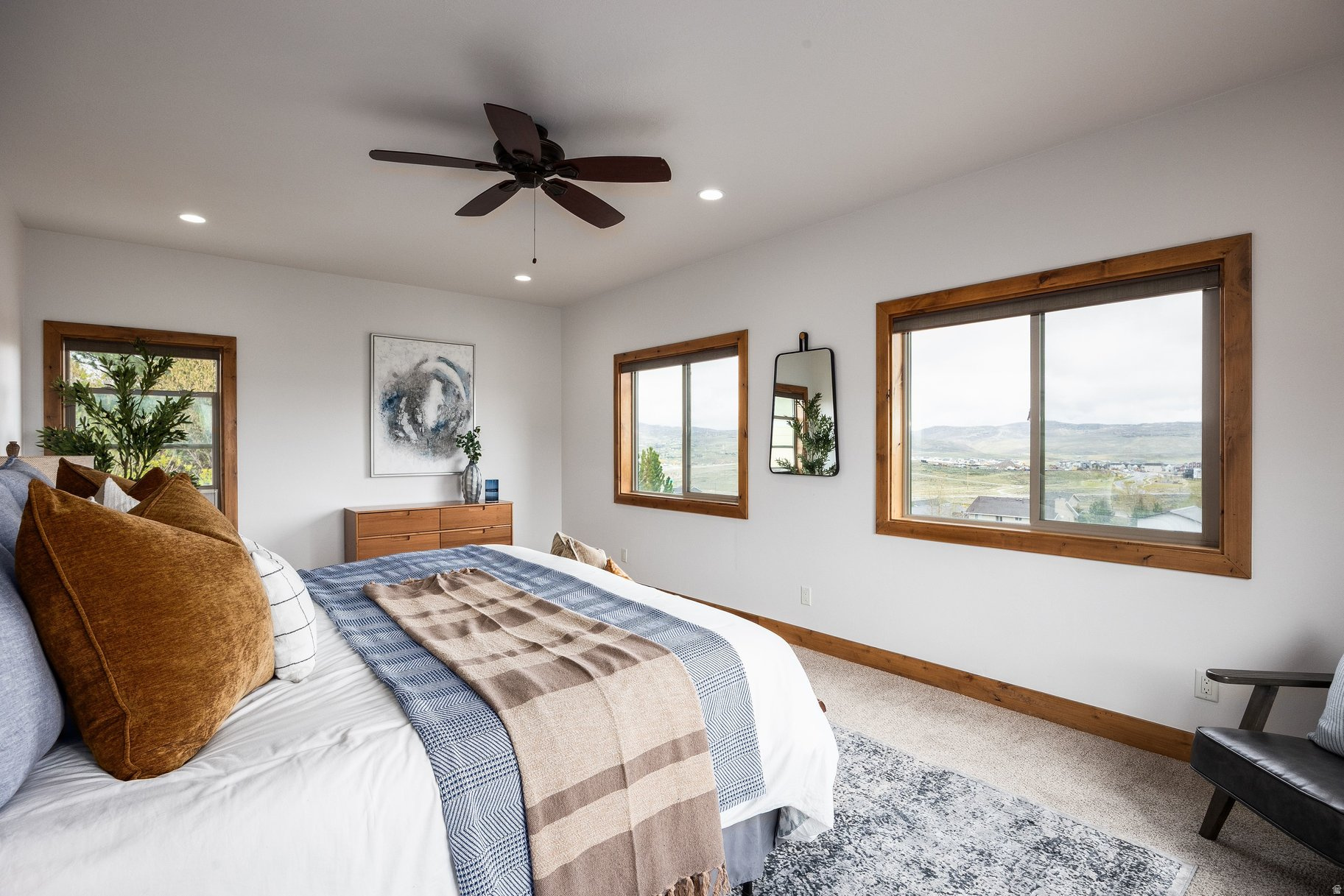 HIGHLAND ESTATES - Residential